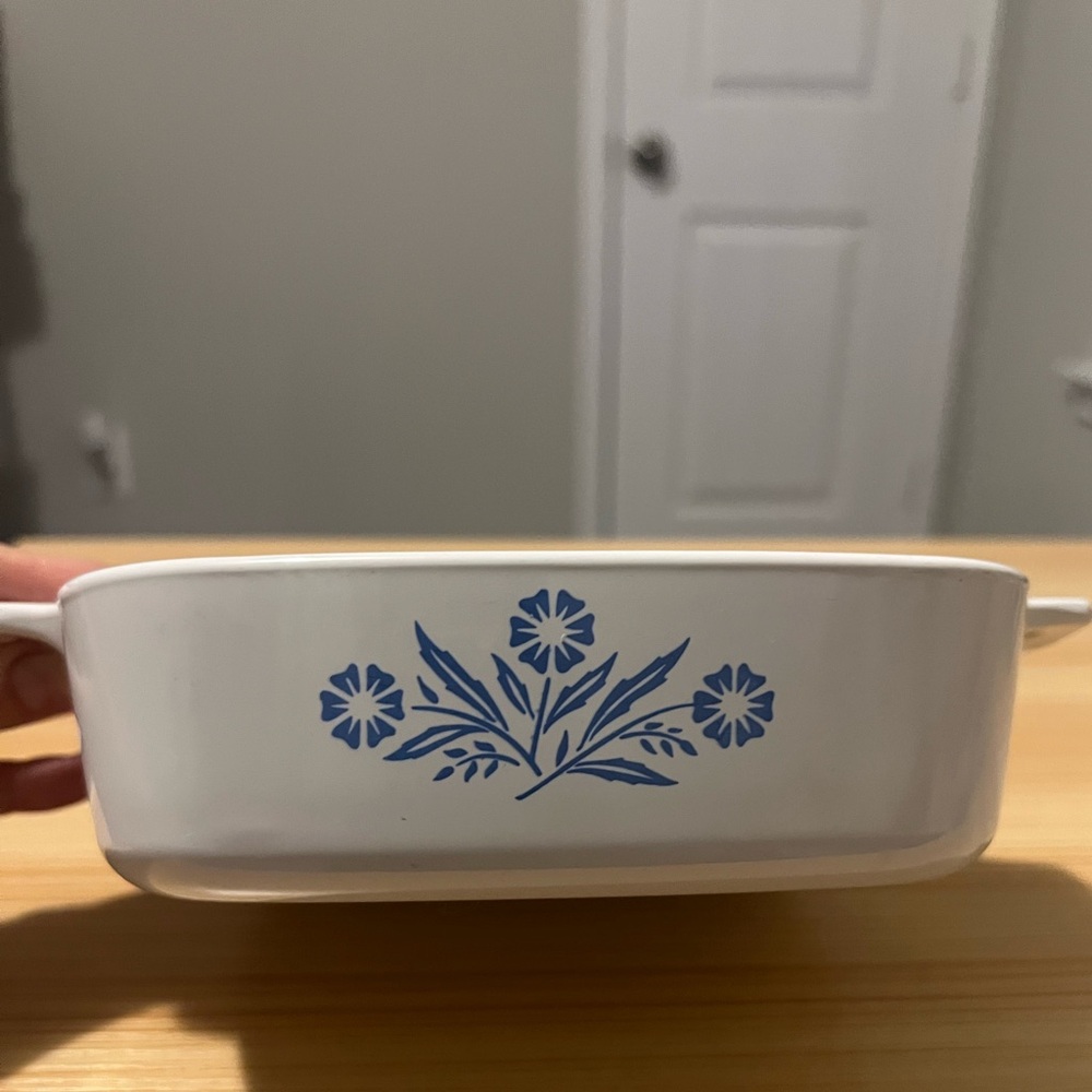 Vintage Corning Ware Blue Cornflower Square Casserole Dish – 7x7 No Lid - Picture 2 of 7